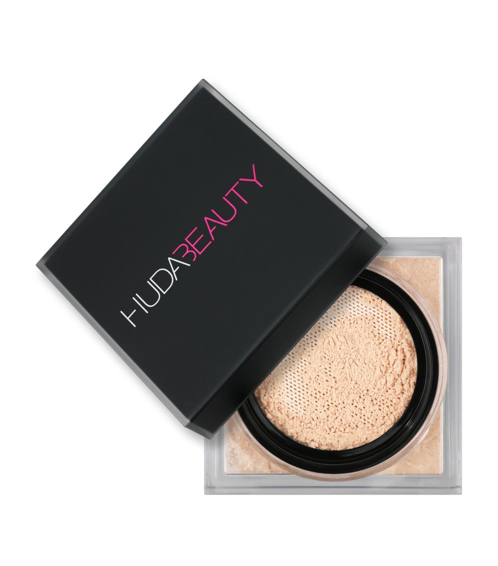 HUDA BEAUTY